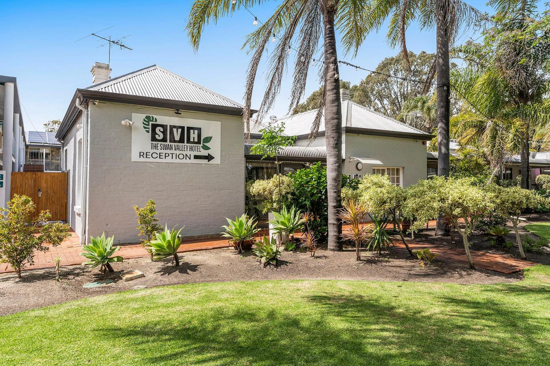 The Swan Valley Hotel Henley Brook Exterior photo