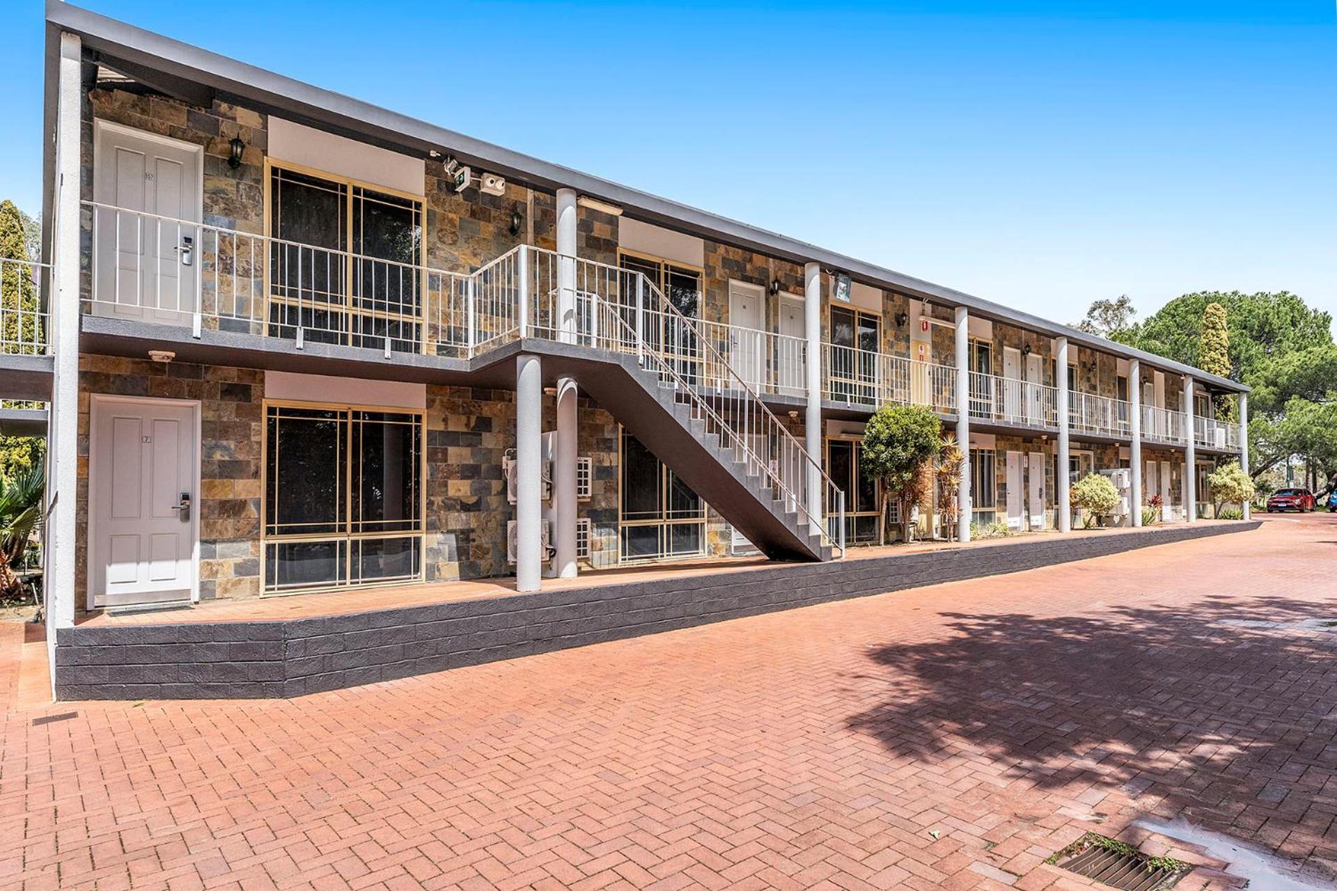 The Swan Valley Hotel Henley Brook Exterior photo