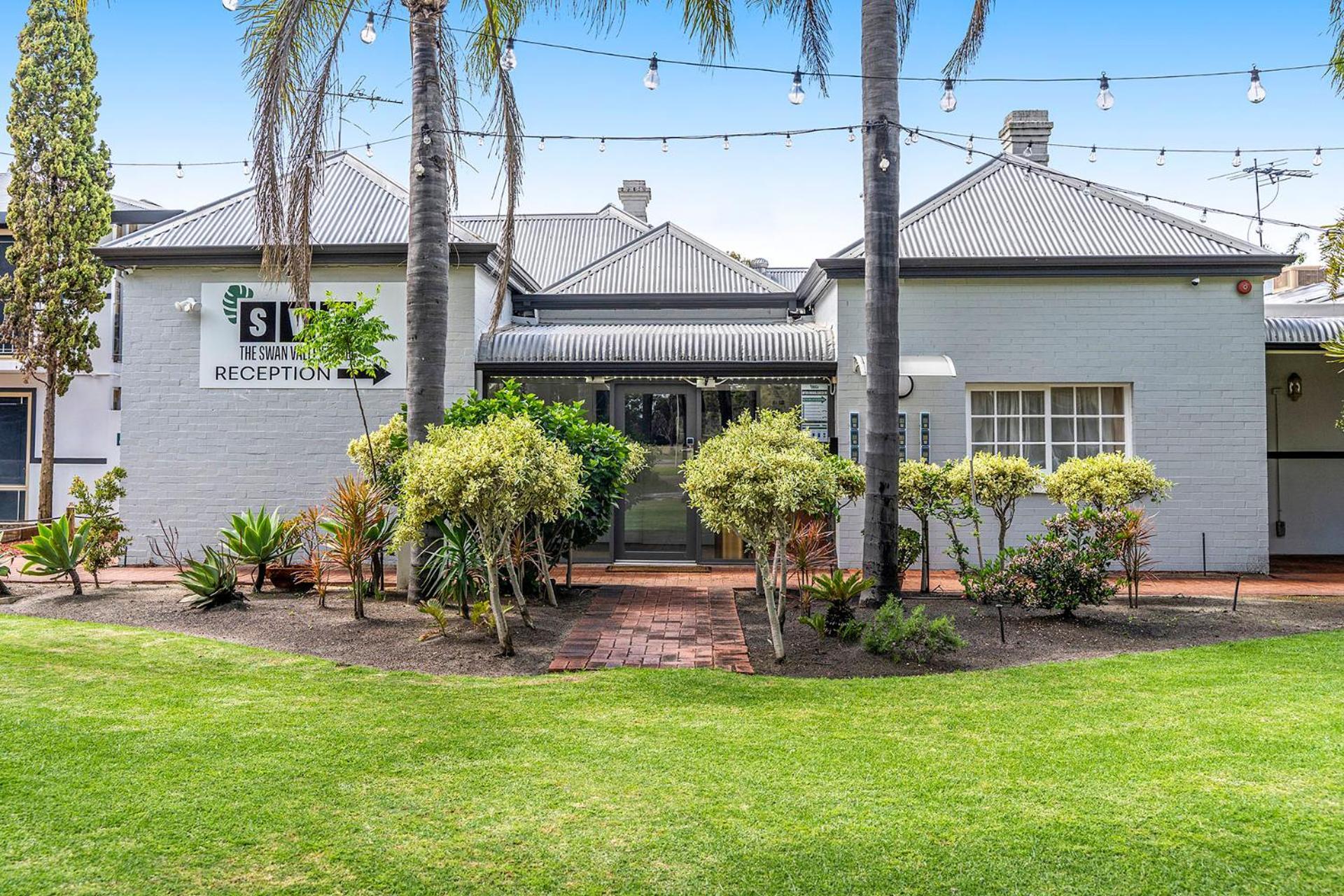 The Swan Valley Hotel Henley Brook Exterior photo
