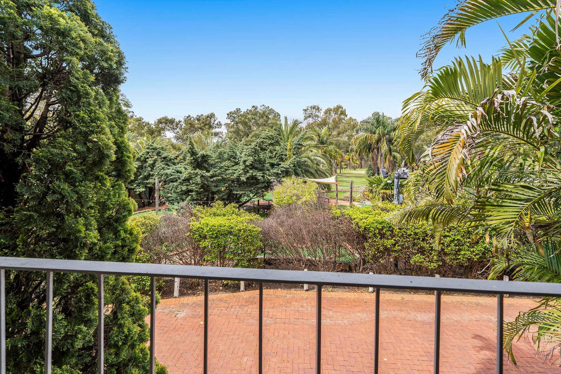 The Swan Valley Hotel Henley Brook Exterior photo